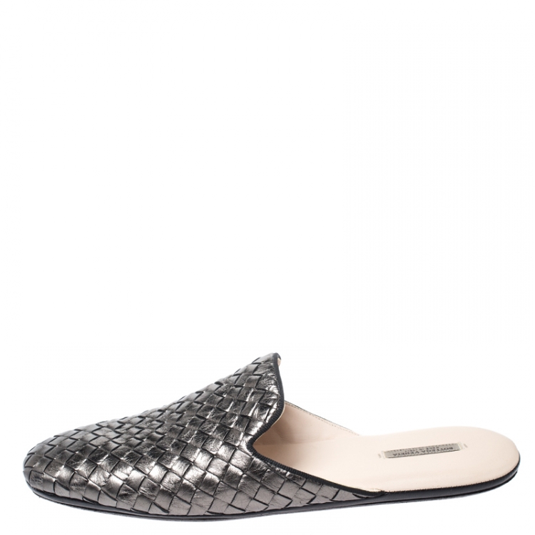 Pre Owned Bottega Veneta Metallic Intrecciato Leather Mules Size 39