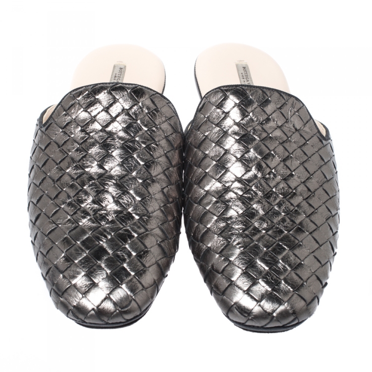 Pre Owned Bottega Veneta Metallic Intrecciato Leather Mules Size 39