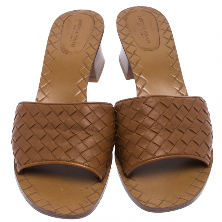 Pre Owned  Bottega Veneta Brown Intrecciato Leather Slide Sandals Size 41