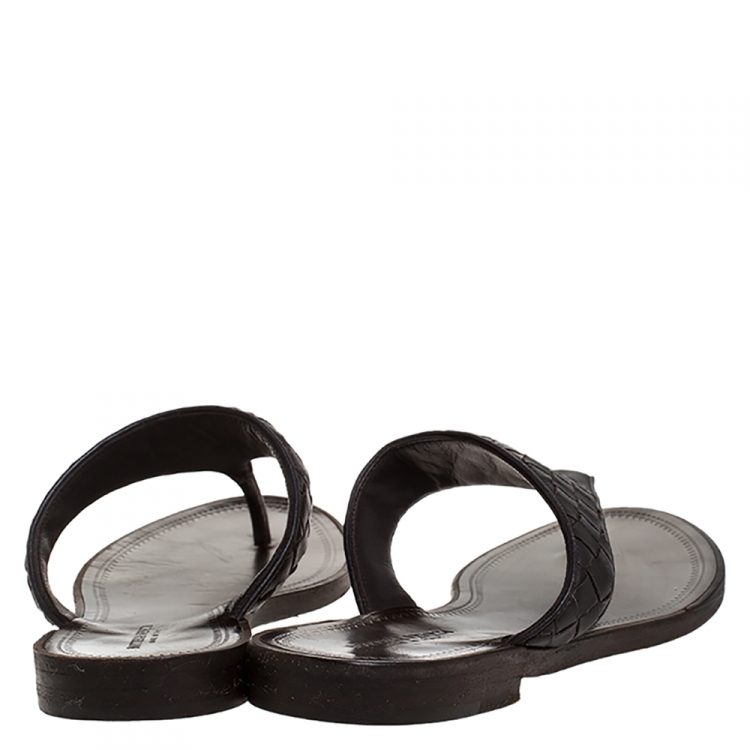 Pre Owned Bottega Veneta Brown Intrecciato Leather Thong Flats Size 36
