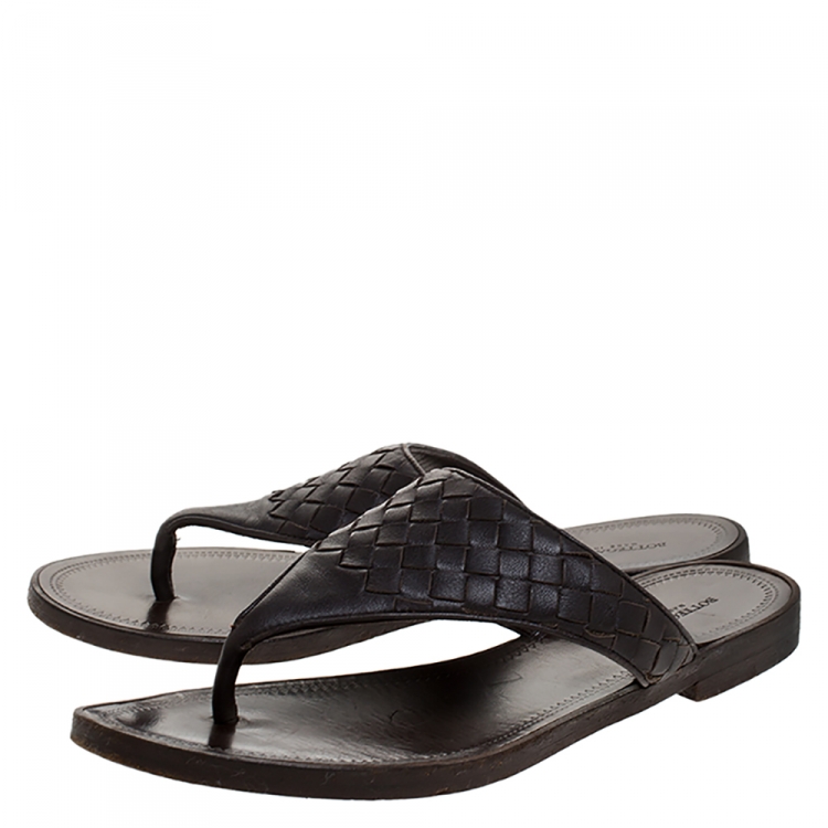 Pre Owned Bottega Veneta Brown Intrecciato Leather Thong Flats Size 36