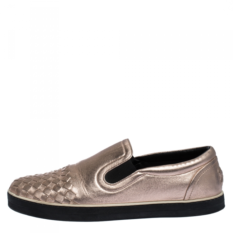 Pre Owned Bottega Veneta Metallic Gold Rose Intrecciato Leather Slip-on Sneakers 39