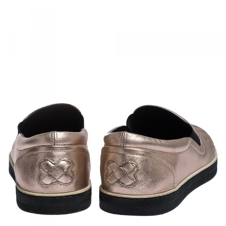 Pre Owned Bottega Veneta Metallic Gold Rose Intrecciato Leather Slip-on Sneakers 39