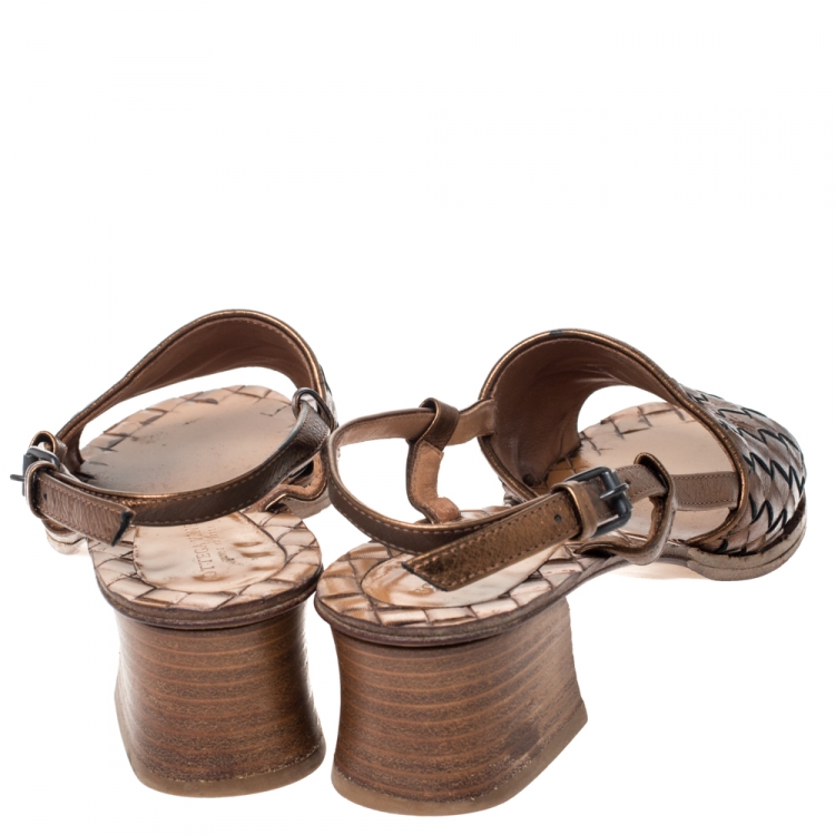 Pre Owned  Bottega Veneta Metallic Bronze Intrecciato Leather Slingback Open Toe Sandals Size 35