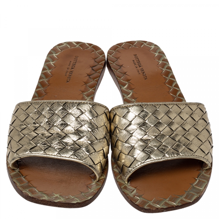 Pre Owned Bottega Veneta Metallic Gold Leather Flat Slides Size 37