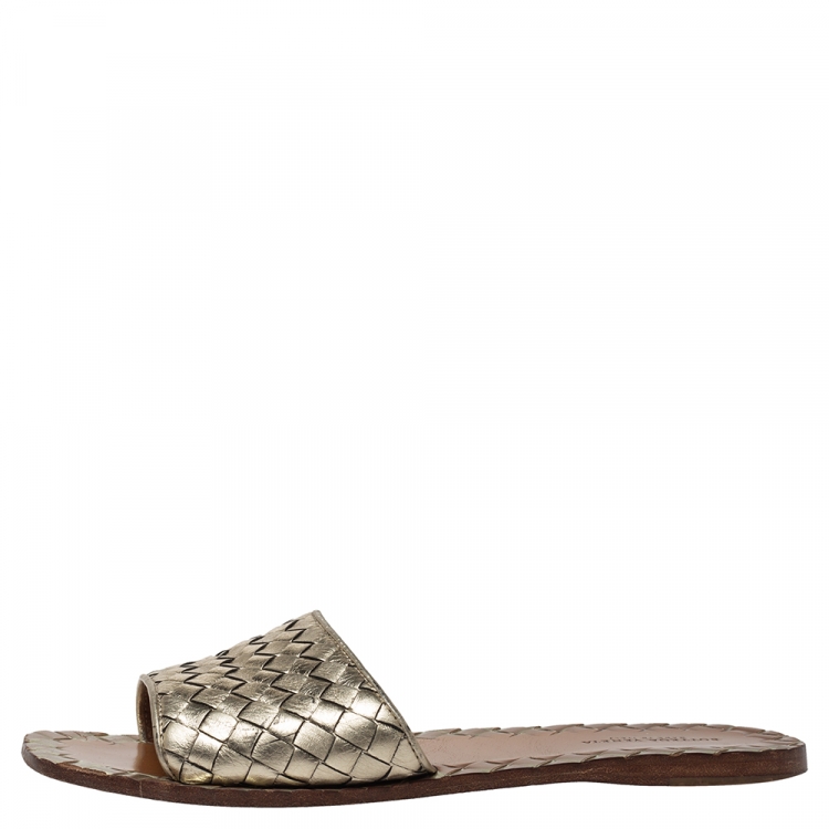Pre Owned Bottega Veneta Metallic Gold Leather Flat Slides Size 37