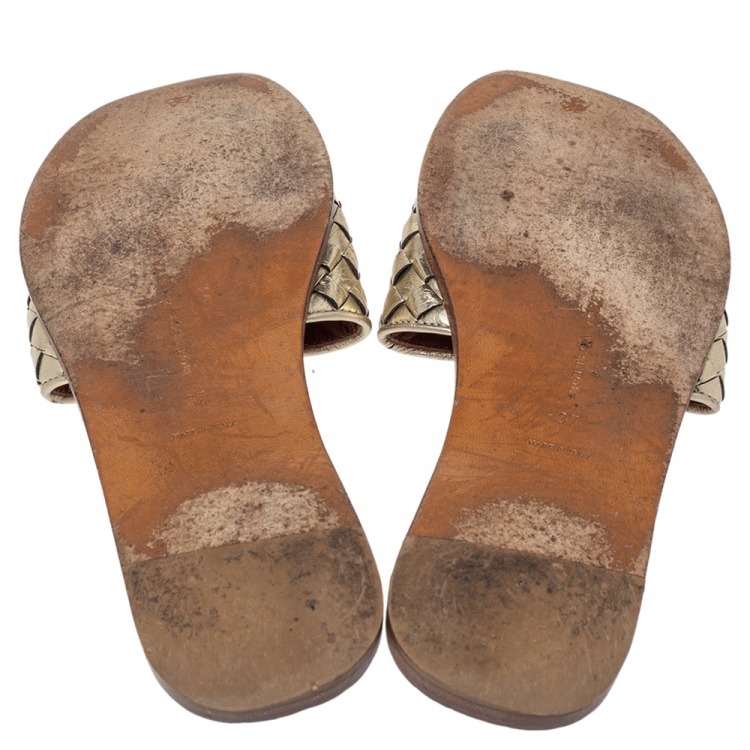 Pre Owned Bottega Veneta Metallic Gold Leather Flat Slides Size 37
