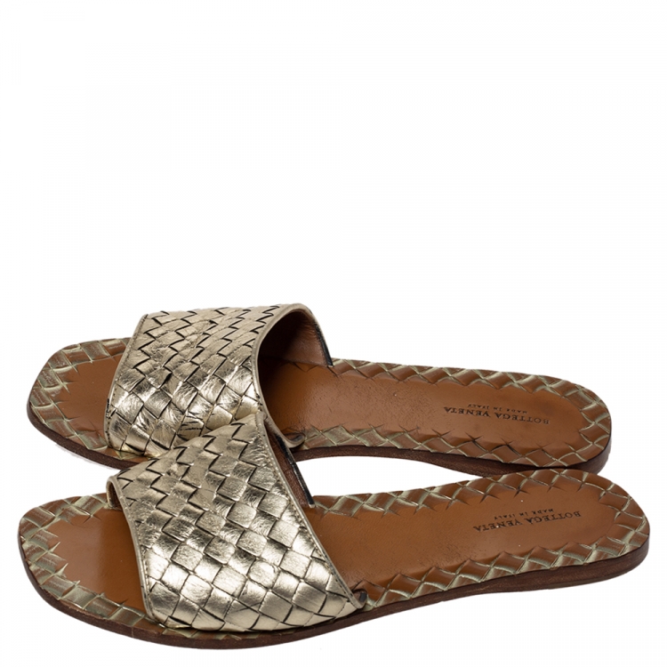 Pre Owned Bottega Veneta Metallic Gold Leather Flat Slides Size 37