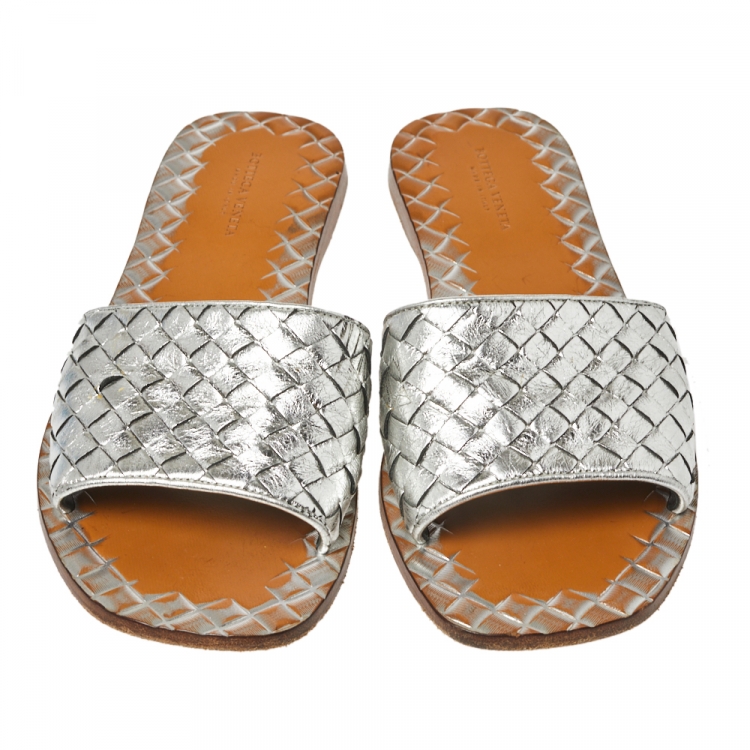 Pre Owned Bottega Veneta Metallic Silver Intrecciato Leather Flat Slides Size 37