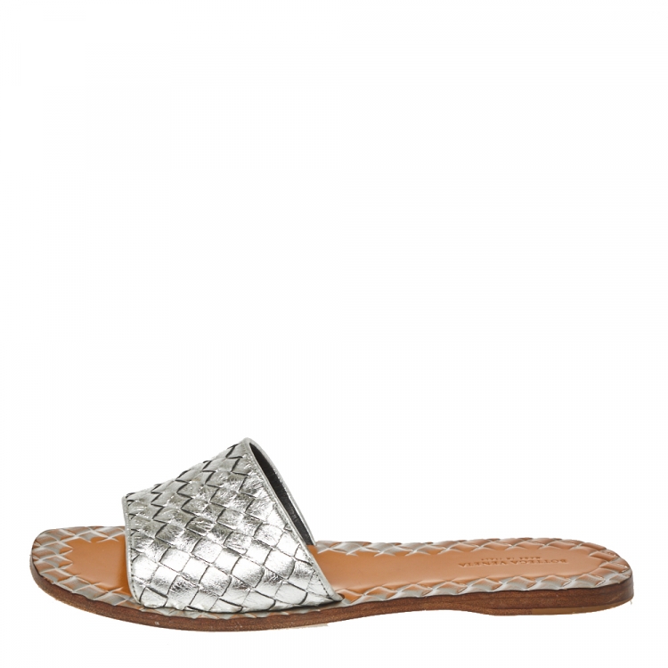 Pre Owned Bottega Veneta Metallic Silver Intrecciato Leather Flat Slides Size 37