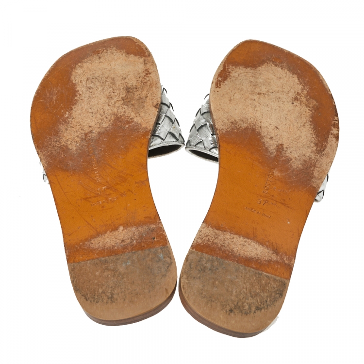 Pre Owned Bottega Veneta Metallic Silver Intrecciato Leather Flat Slides Size 37