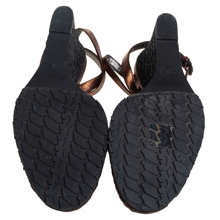 Pre Owned Bottega Veneta Metallic Brown Intrecciato Leather Ankle Strap Sandals Size 38