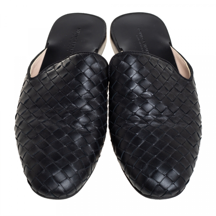 Pre Owned Bottega Veneta Black Intrecciato Leather Espresso Fiandra Mules Size 36.5