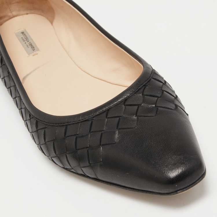 Pre Owned Bottega Veneta Black Intrecciato Leather Ballet Flats Size 39.5