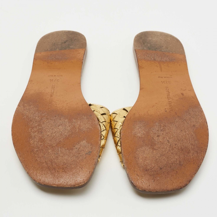Pre Owned Bottega Veneta Gold Intrecciato Leather Flat Slides Size 37.5