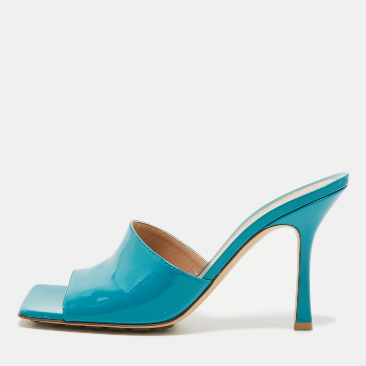 Pre Owned Bottega Veneta Torquise Blue Patent Leather Stretch Square Toe Flat Slides Size 39.5