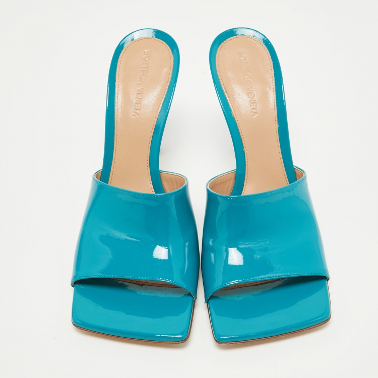 Pre Owned Bottega Veneta Torquise Blue Patent Leather Stretch Square Toe Flat Slides Size 39.5