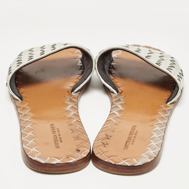 Pre Owned Bottega Veneta Metallic Silver Intrecciato Leather Flat Slides Size 37.5