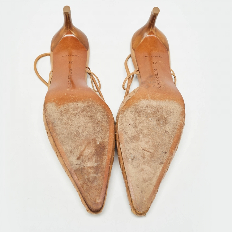 Pre Owned Bottega Veneta Brown Intrecciato Leather Slingback Pumps Size 37