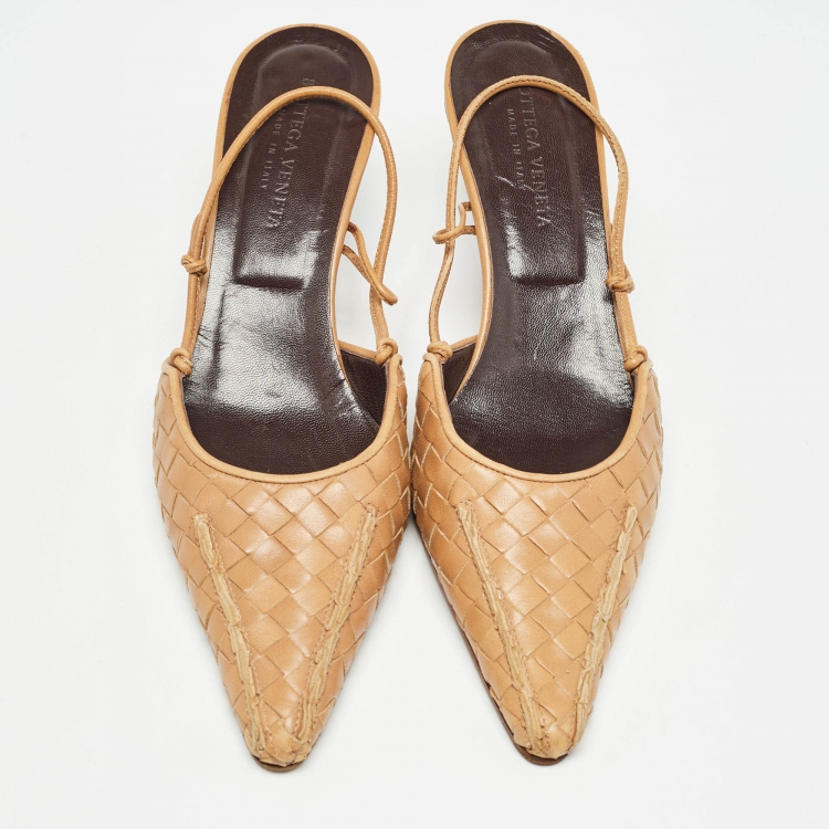 Pre Owned Bottega Veneta Brown Intrecciato Leather Slingback Pumps Size 37