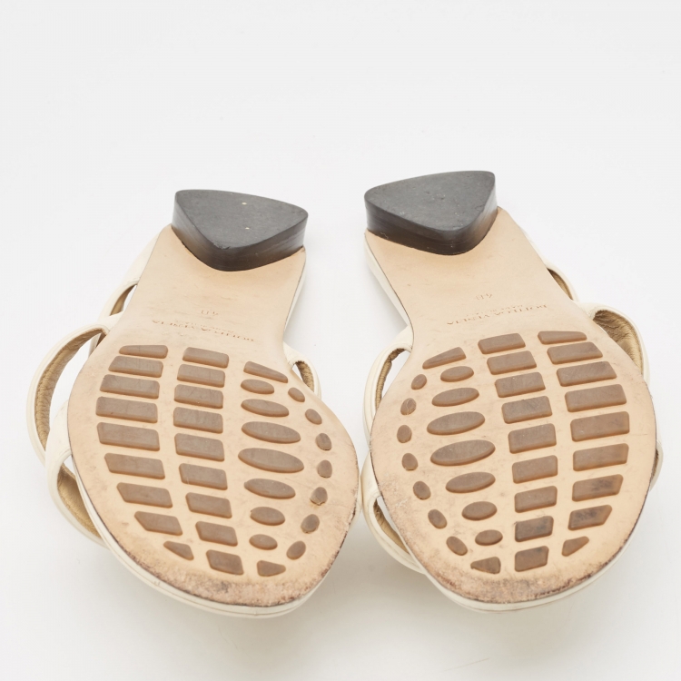 Pre Owned Bottega Veneta Cream Leather Strappy Slides Size 40