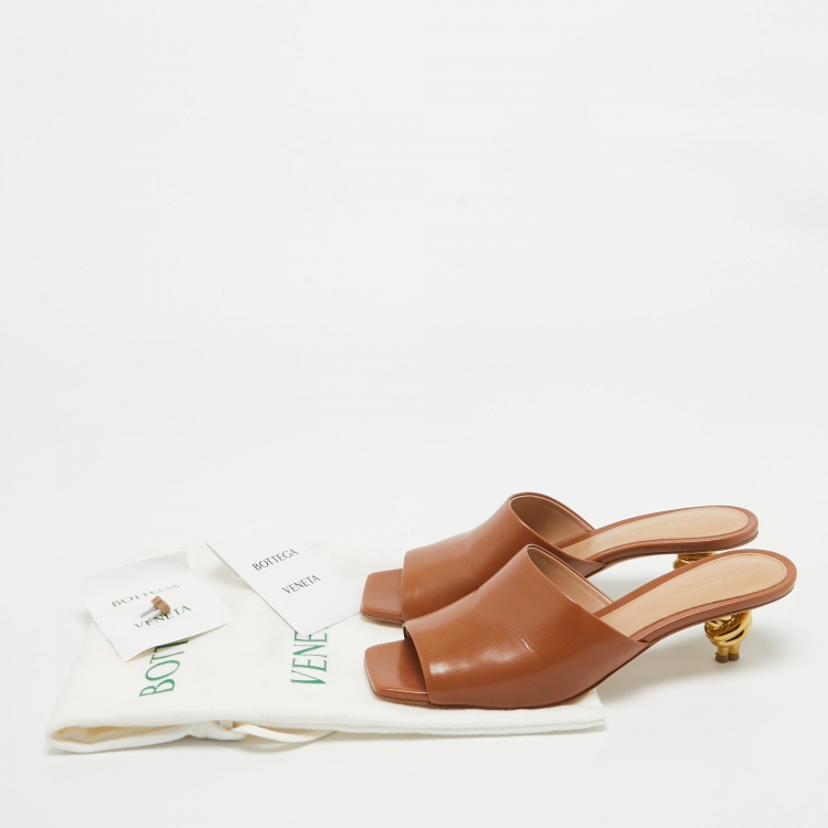 Pre Owned Bottega Veneta Brown Leather Stretch Mules Size 39
