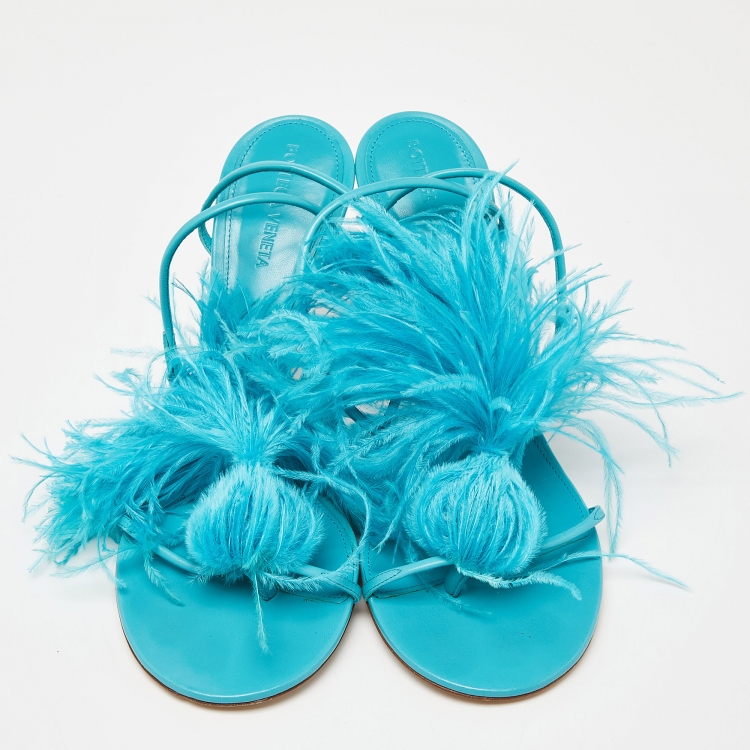 Pre Owned Bottega Veneta Light Blue Leather and Feather Sot Sandals Size 40