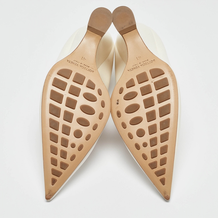 Pre Owned Bottega Veneta White Leather Wedge Pointed Toe Pumps Size 41