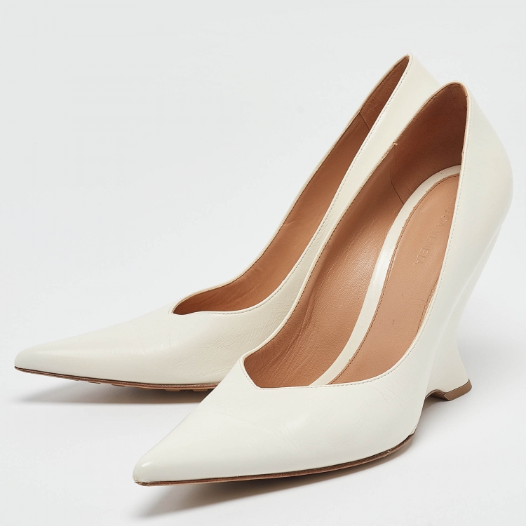 Pre Owned Bottega Veneta White Leather Wedge Pointed Toe Pumps Size 41
