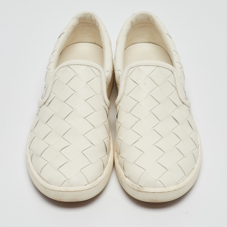 Pre Owned Bottega Veneta Off White Intrecciato Leather Sawyer Sneakers Size 39