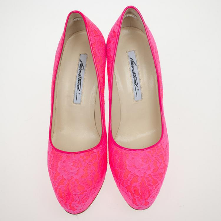 Pre Owned Brian Atwood Fuchsia Lace Maniac Platform Pumps Size 38.5