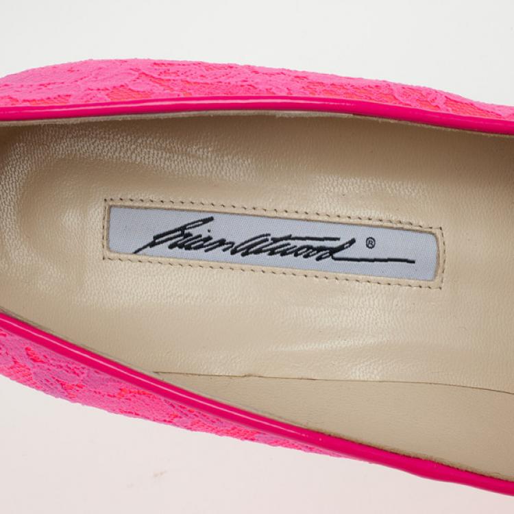 Pre Owned Brian Atwood Fuchsia Lace Maniac Platform Pumps Size 38.5