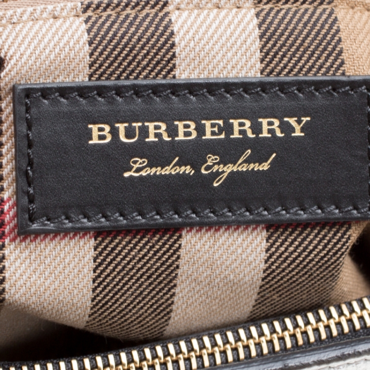 Pre Owned Burberry Metallic Leather Brogues Banner Fringe Top Handle Bag
