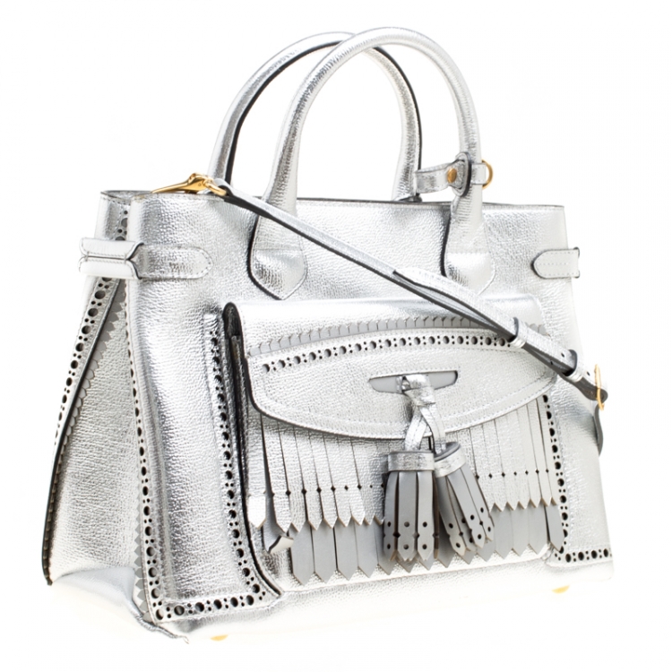 Pre Owned Burberry Metallic Leather Brogues Banner Fringe Top Handle Bag