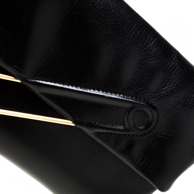 burberry safety pin bag