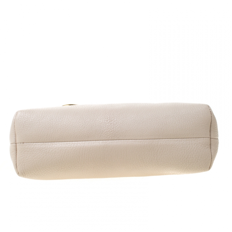 Pre Owned Burberry Beige Leather Medium Pin Clutch