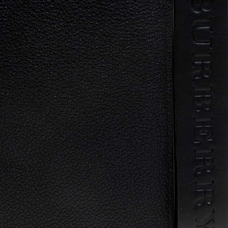 Pre Owned Burberry Black Leather Wristlet Pouch