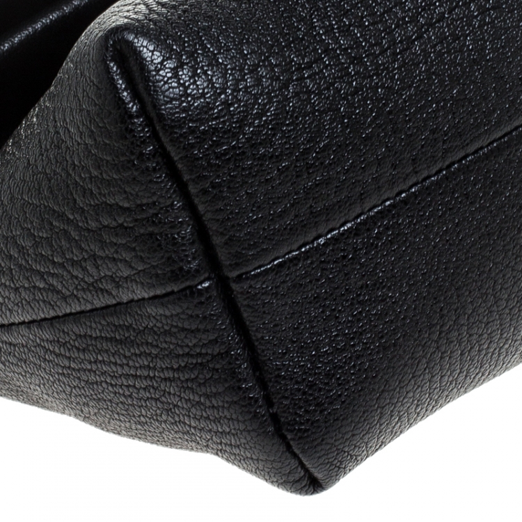 Pre Owned Burberry Black Leather Pin Clutch