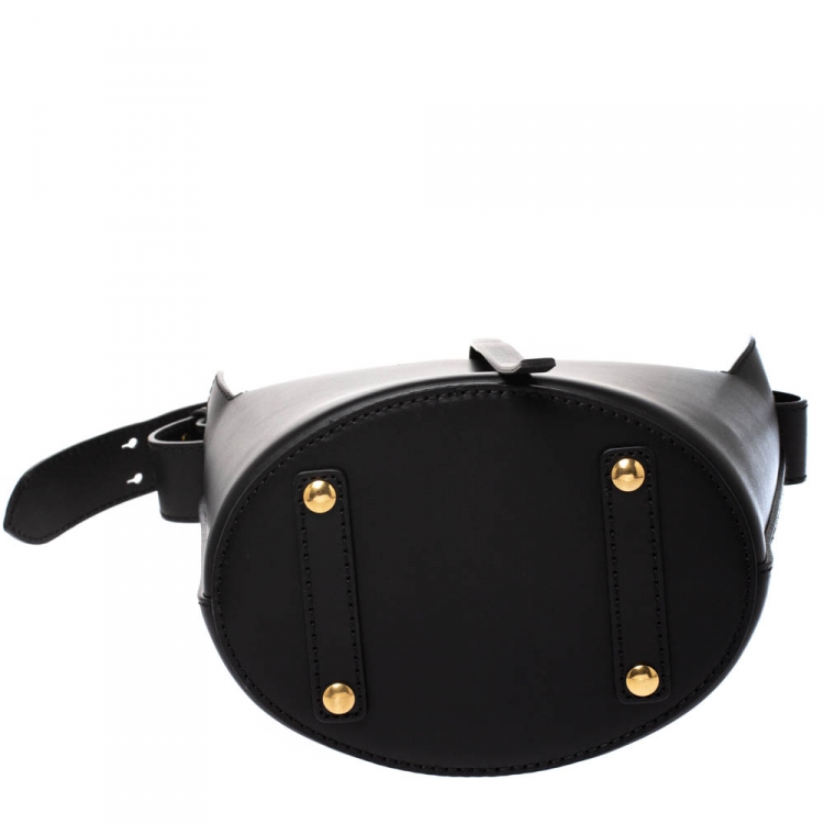 Pre Owned Burberry Black Leather Small Bucket Bag