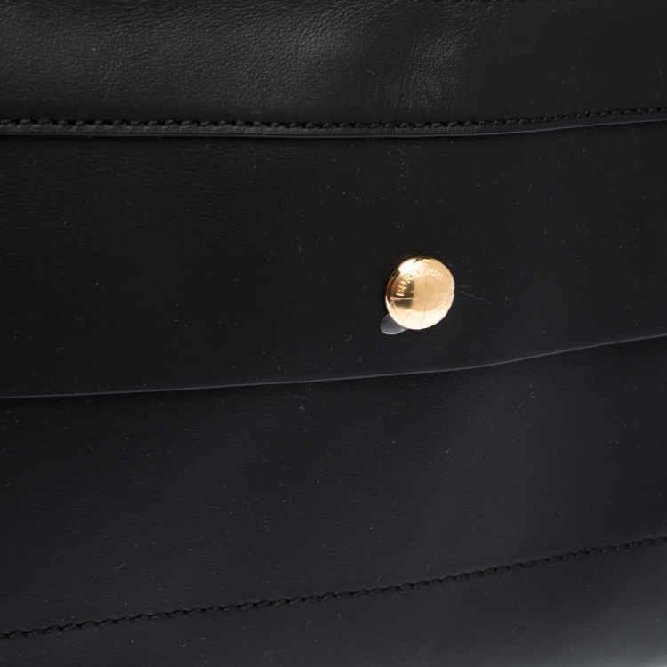 Pre Owned Burberry Black Leather Slim Belt Bag
