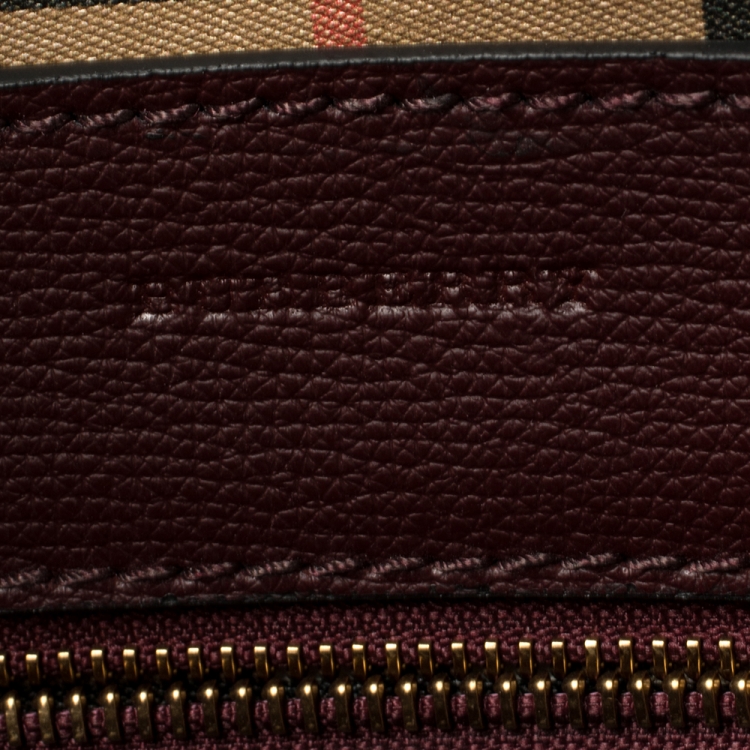Pre Owned Burberry Burgundy Leather Large Crest Shopper Tote