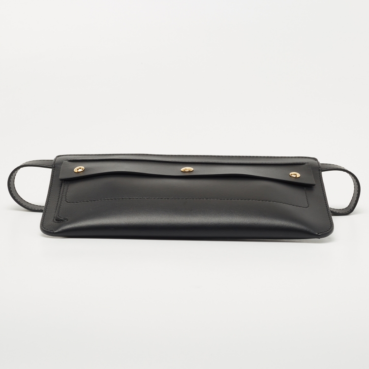 Pre Owned Burberry Black Leather Belt Bag