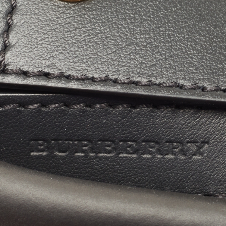 Pre Owned Burberry Black Leather Belt Bag