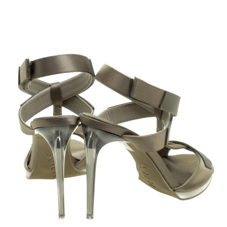 Pre Owned Burberry Taupe Satin T- Strap Platform Sandals Size 40