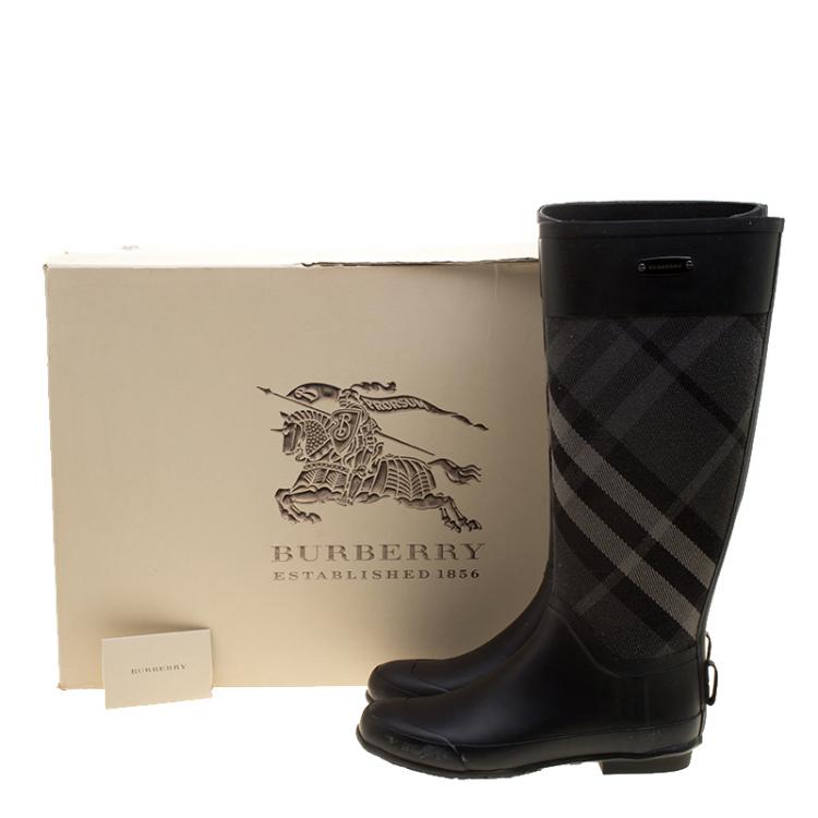 Pre Owned Burberry Black Rubber and Beat Check Fabric Rain Boots Size 36