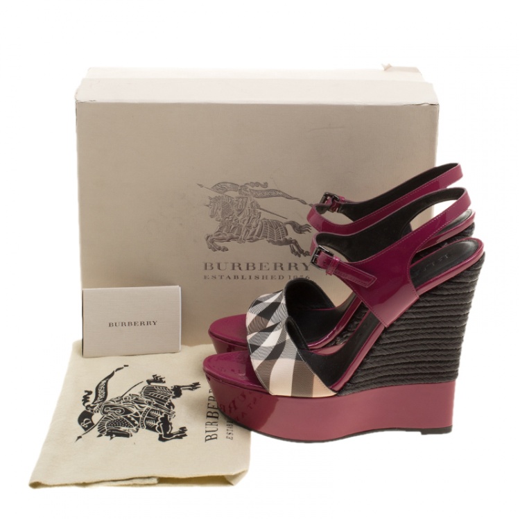 Pre Owned Burberry Magenta Patent Leather and Canvas Espadrille Platform Wedge Sandals Size 39.5