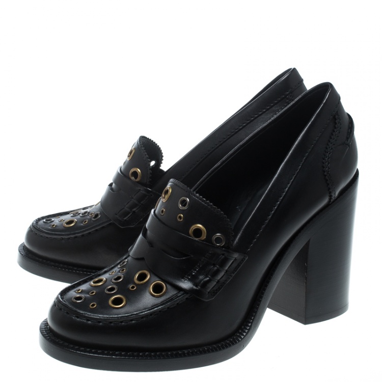 مملوكة مسبقًا Burberry Black Leather Bedmont Eyelet Detail Penny Loafer Pumps Size 38
