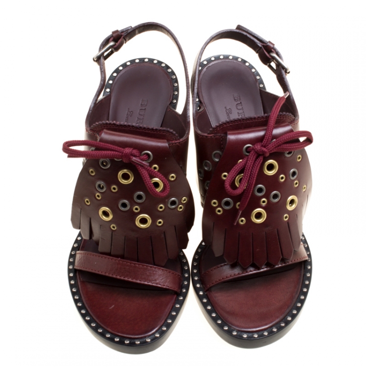 Pre Owned Burberry Burgundy Leather Beverley Eyelet Fringe Detail Block Heel Sandals Size 38
