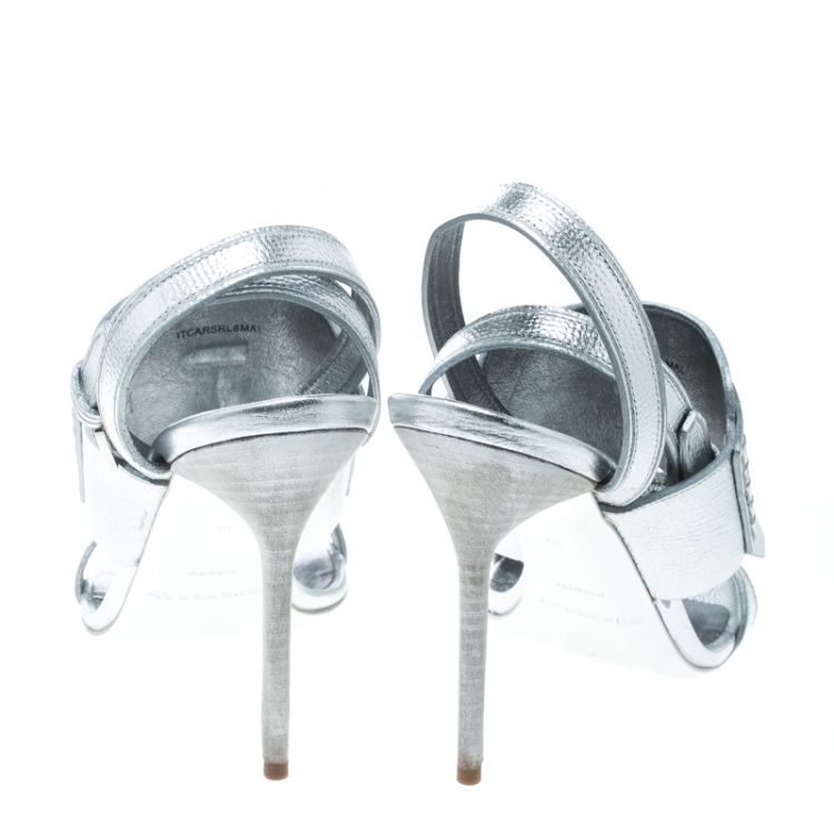 Pre Owned Burberry Metallic Silver Leather Clarence Penny Keeper Tassel Strap Sandals Size 39
