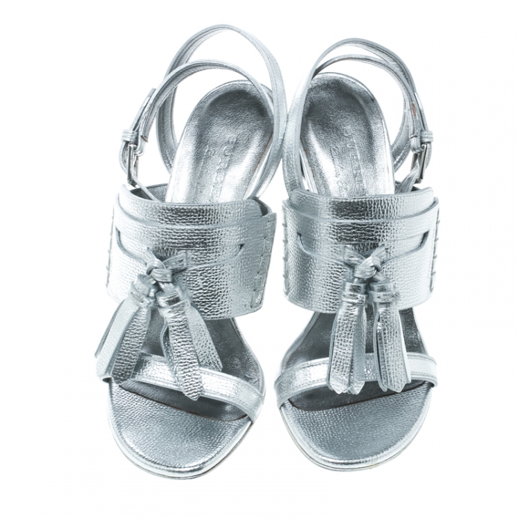 Pre Owned Burberry Metallic Silver Leather Clarence Penny Keeper Tassel Strap Sandals Size 39